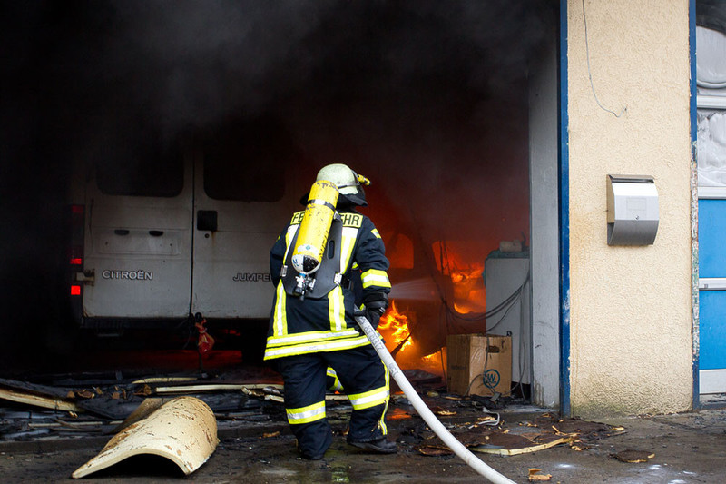 Einsatz der Feuerwehr Eilvese: Brandbekämpfung, 12.03.2012, Bild 1