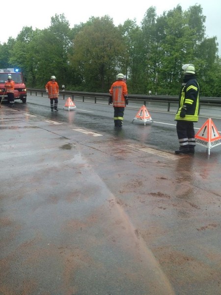 Einsatz der Feuerwehr Eilvese: Ölspur, 13.05.2013, Bild 1