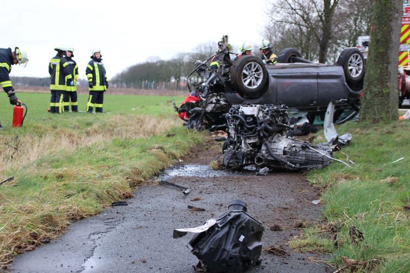 Einsatz der Feuerwehr Eilvese: VU: Zwei PKW frontal, 02.02.2018, Bild 4
