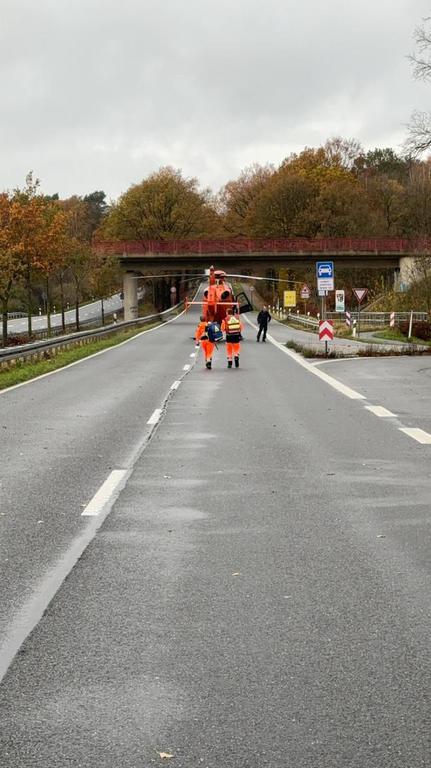 Einsatz der Feuerwehr Eilvese: Verkehrsunfall, 20.11.2023, Bild 6
