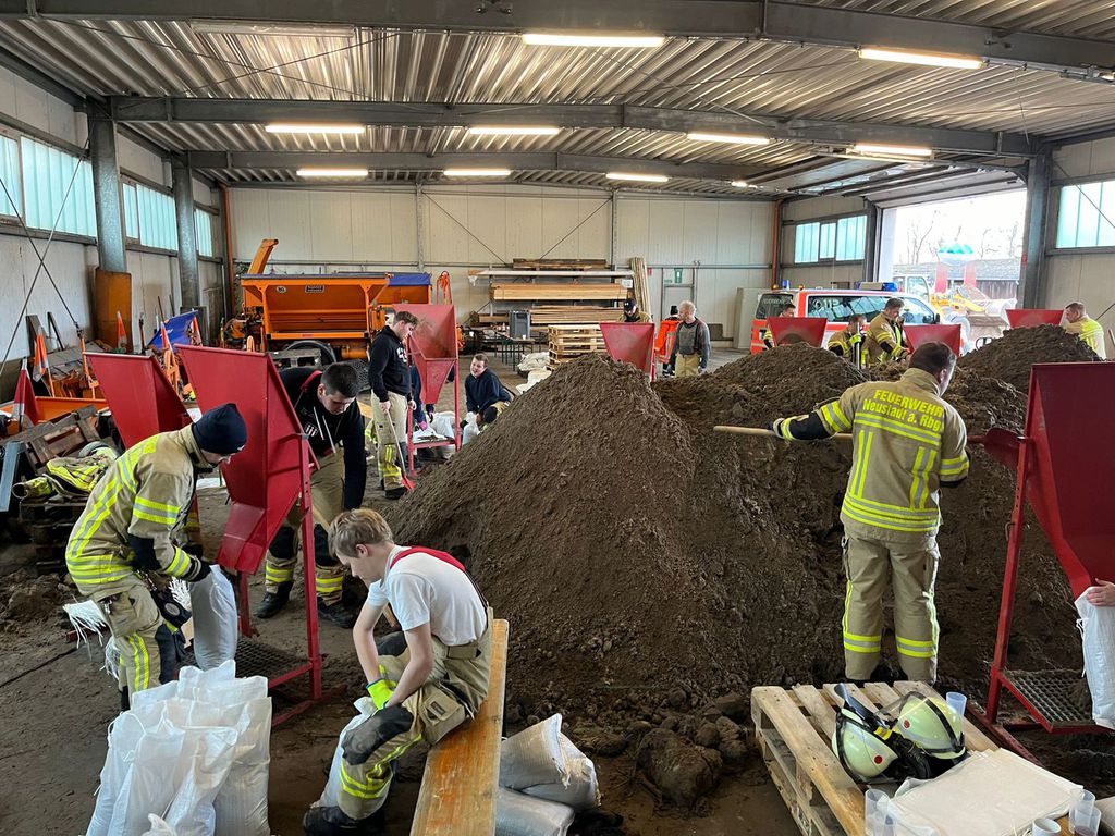 Einsatz der Feuerwehr Eilvese: Hochwasser, 26.12.2023, Bild 3