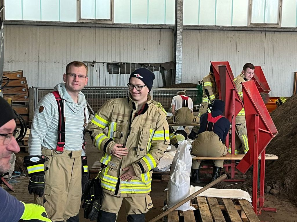 Einsatz der Feuerwehr Eilvese: Hochwasser, 26.12.2023, Bild 6
