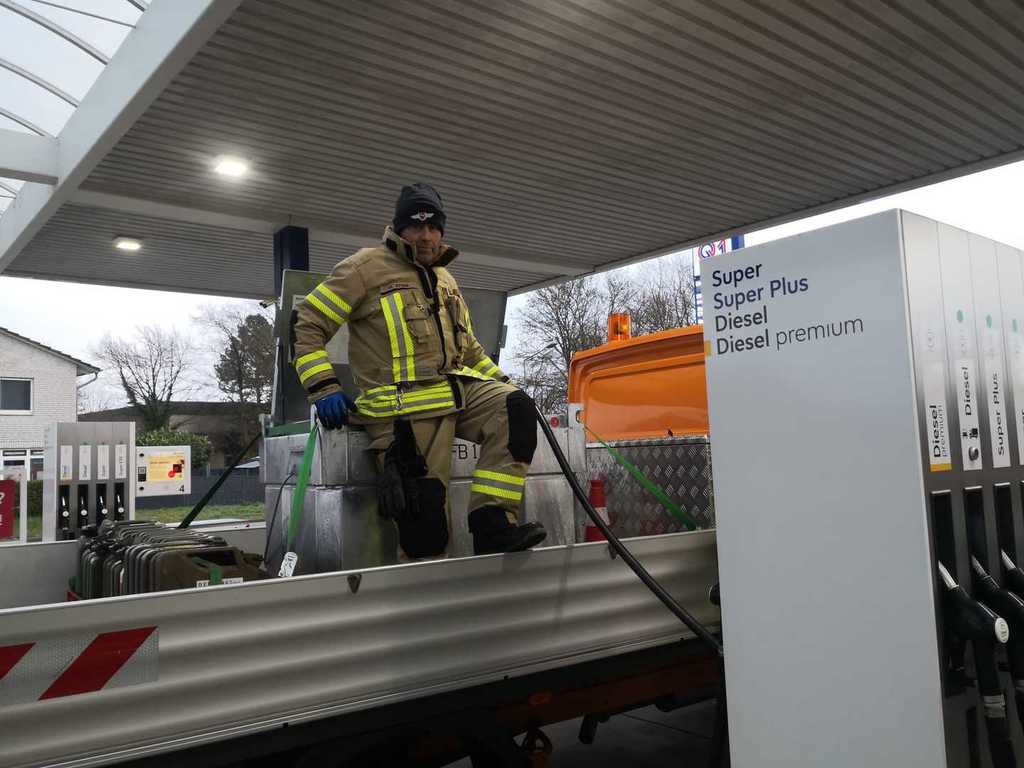 Einsatz der Feuerwehr Eilvese: Hochwasser, 26.12.2023, Bild 9