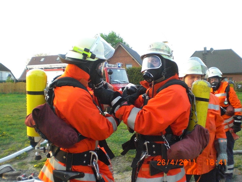 Einsatzübung, 26.04.2011, Bild 8