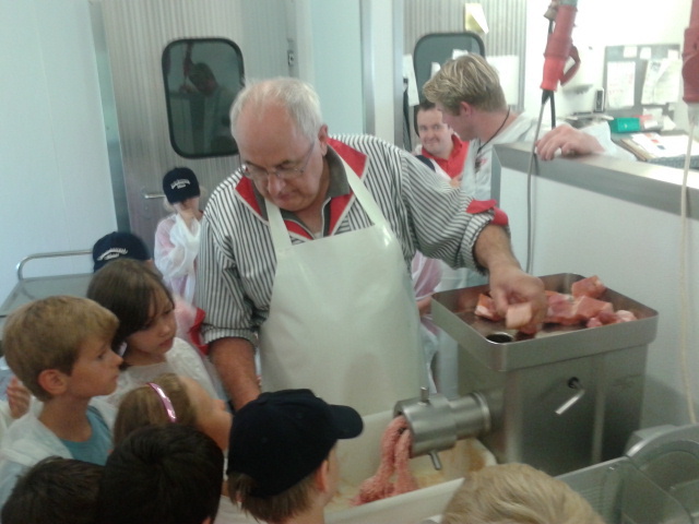 Besuch Fleischerei Backhaus, 22.07.2014, Bild 4